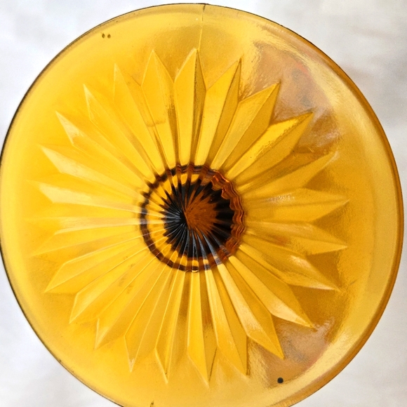 Antique Handpainted Amber Glass Vase, 7"H x 6" W at the top x2.5" deep - Picture 6 of 7